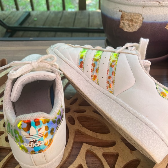 Adidas’s ShellToe Allstar Cheetah Holographic women’s shoes size 5.5 fits bigger - Picture 8 of 11